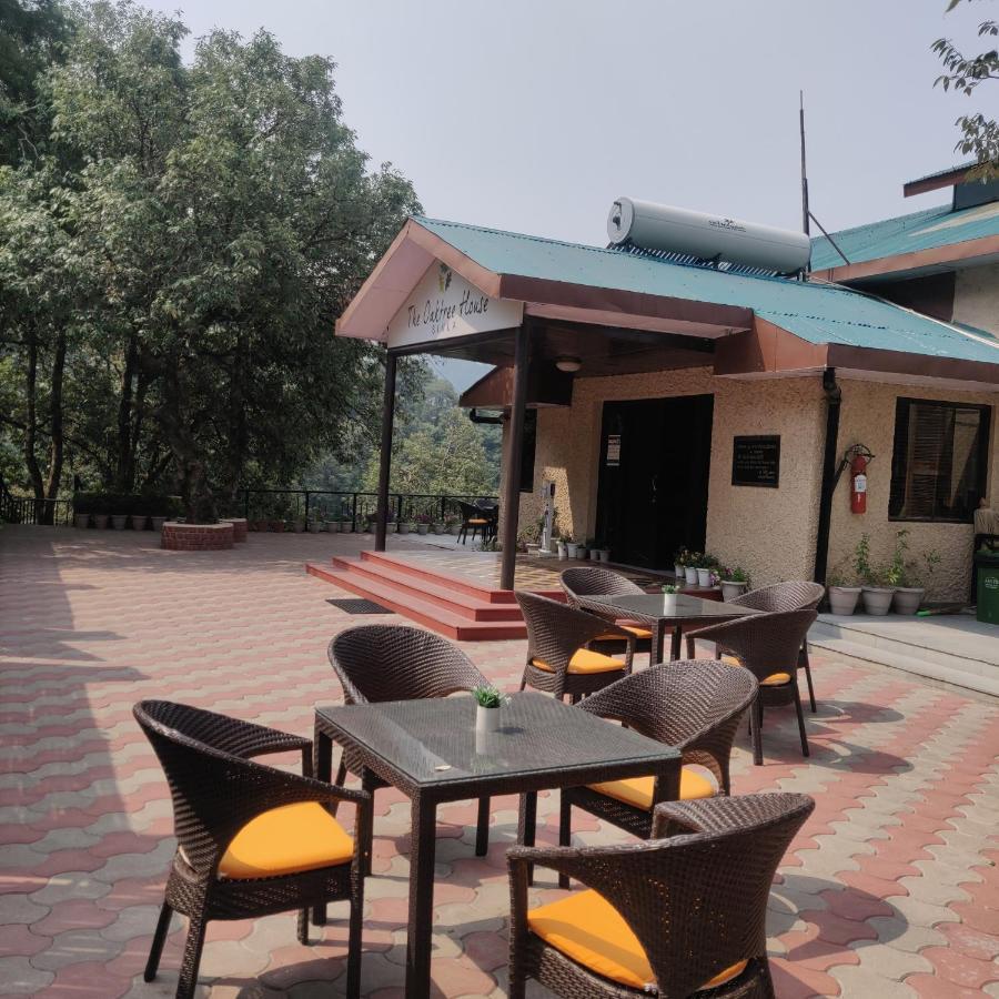 The Oaktree House Hotel Shimla Ngoại thất bức ảnh