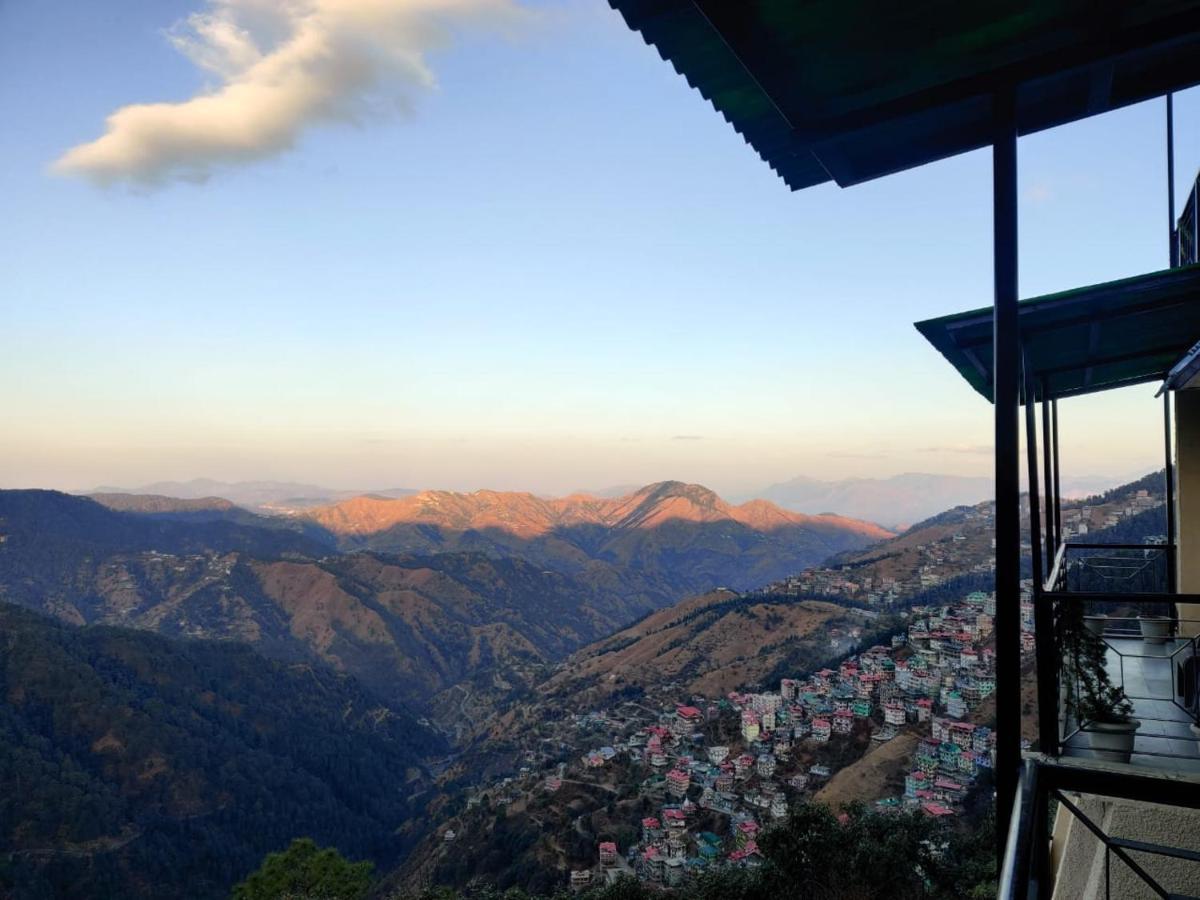 The Oaktree House Hotel Shimla Ngoại thất bức ảnh