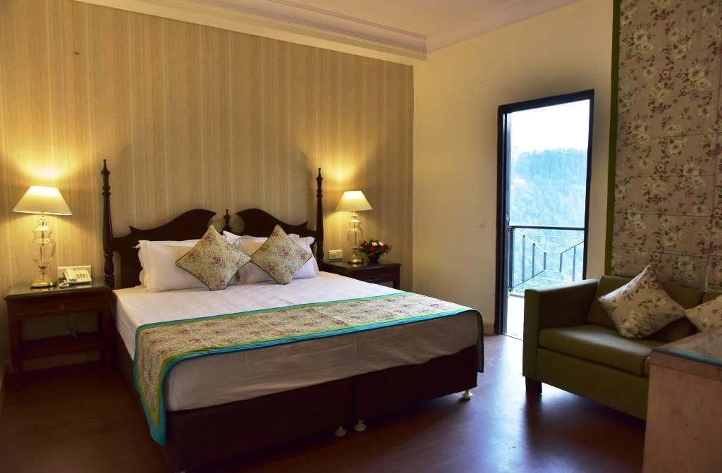 The Oaktree House Hotel Shimla Ngoại thất bức ảnh